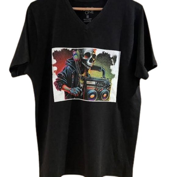 Skull Music T-shirt. from casa loca collections. $9.99 shipping discount - Picture 1 of 5